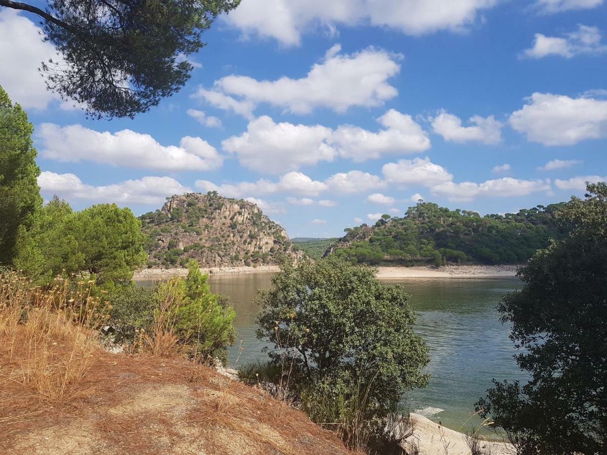Retiro Chic Frente Al Lago - A 1 Hora De Madrid, Pantano De San Juan San Martín de Valdeiglesias Esterno foto